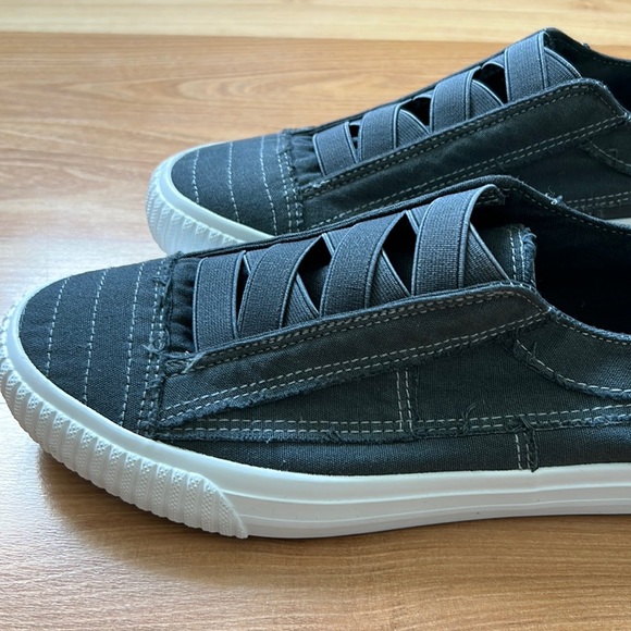 Blowfish Malibu Women’s Sneakers - Picture 11 of 16